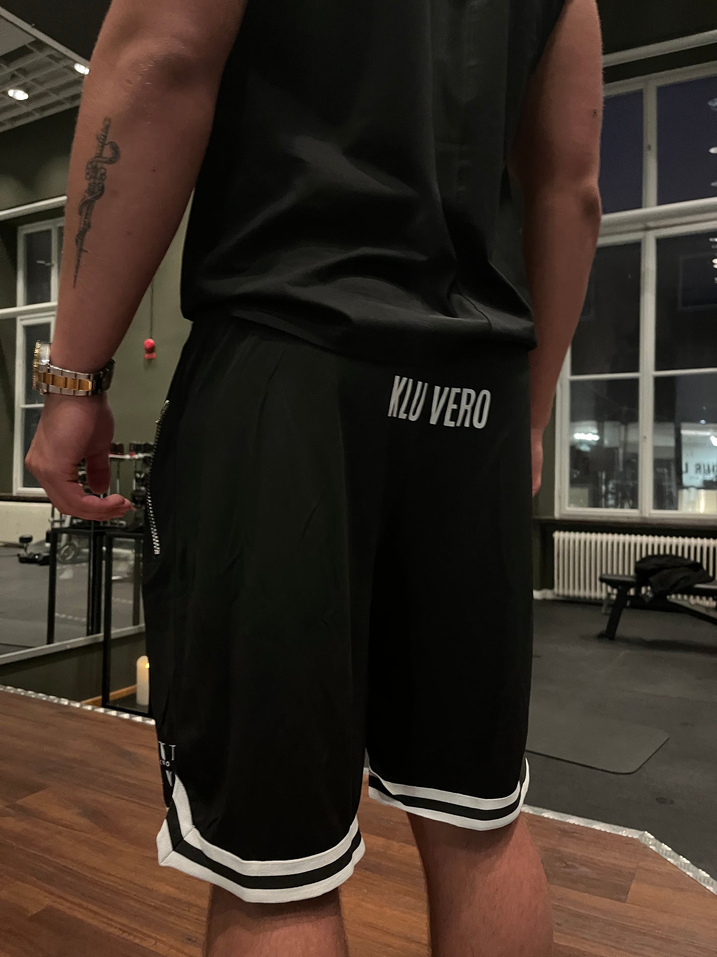 KLUVERO - MAXI SHORTS